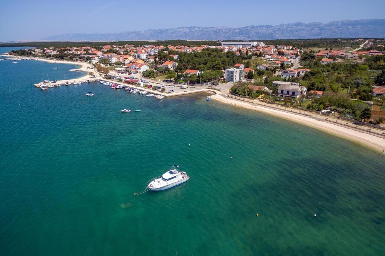 Apartment Leonardo Vrsi Dış mekan fotoğraf